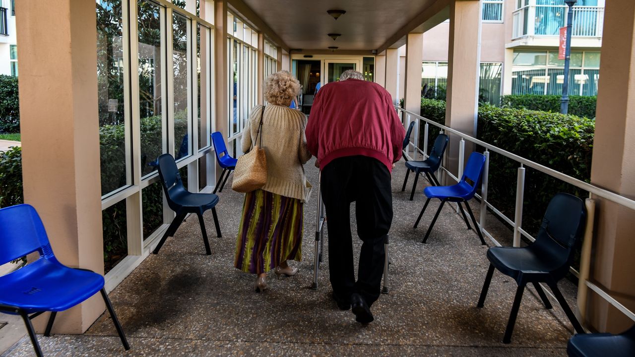 How Retirement Communities are Attempting to Prevent COVID-19 Infection